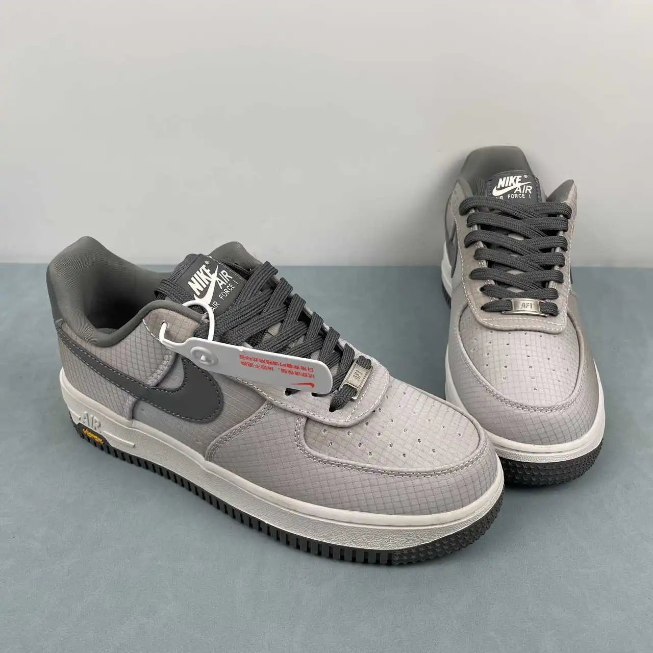 Nike Air Force 1 IH1943-100 thumbnail 2