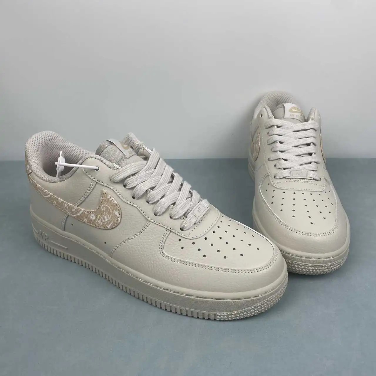 Nike Air Force 1 IH2051-072 thumbnail 2