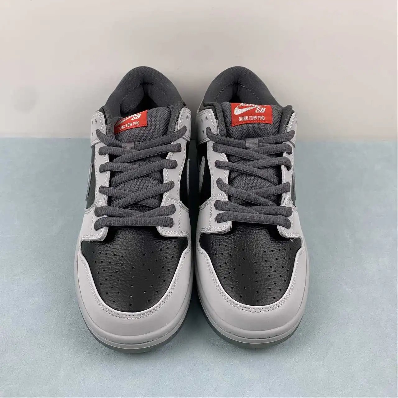 Nike Dunk Low 504750-020 thumbnail 3