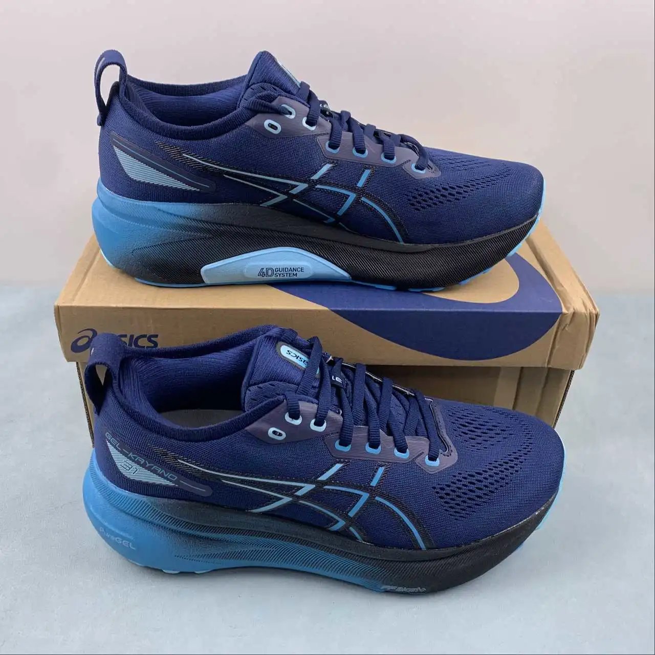 Asics GEL-Kayano 1011B867-401