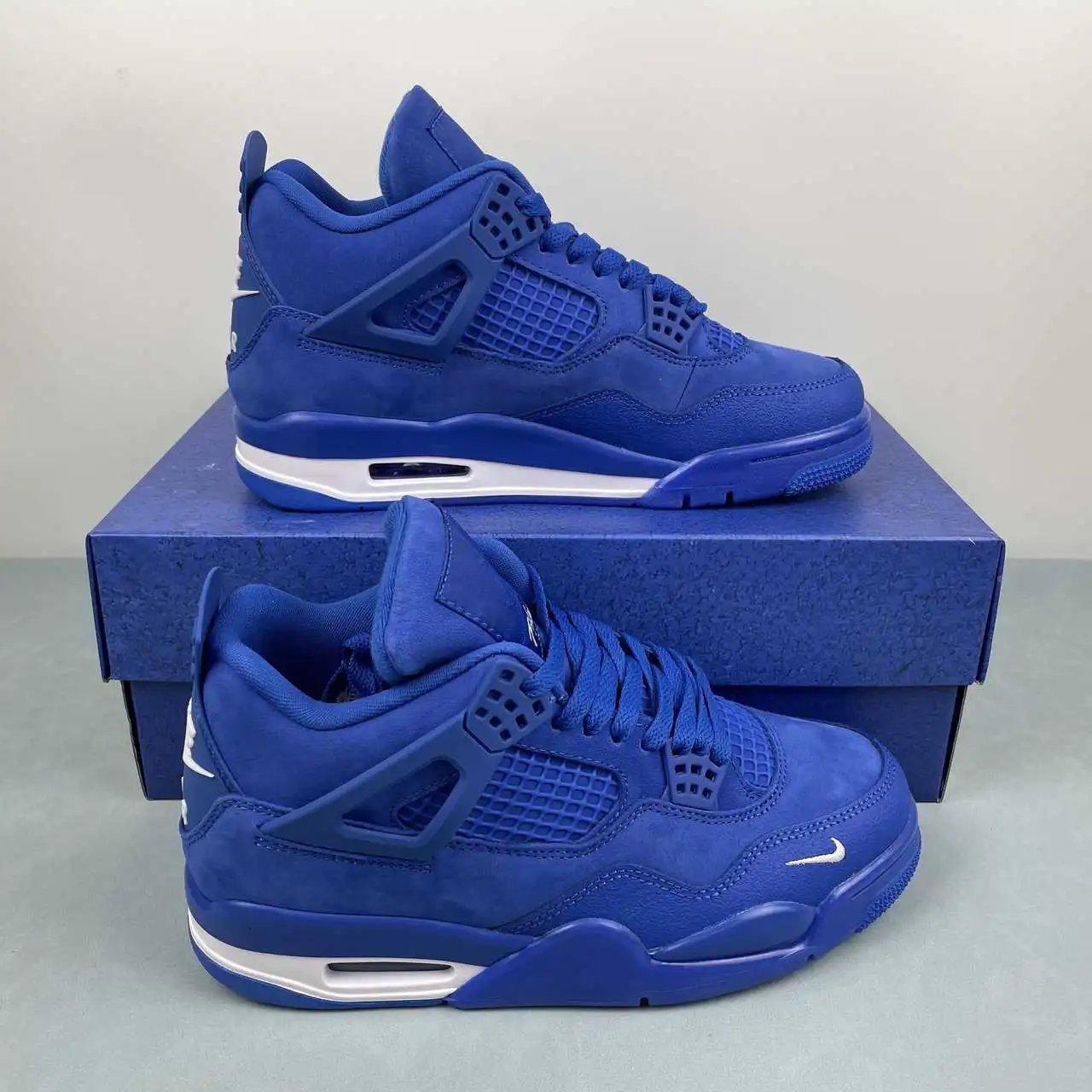 Air Jordan 4 HF4340-400