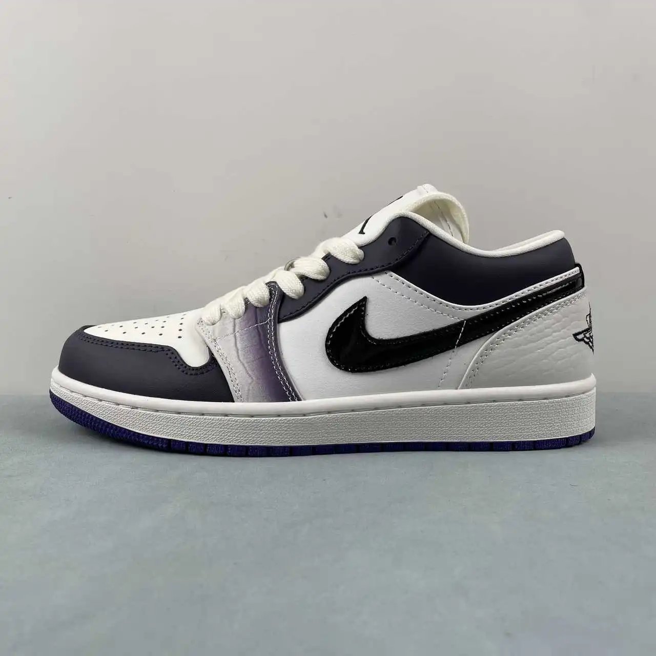 Air Jordan 1 Low HF5759-101 5