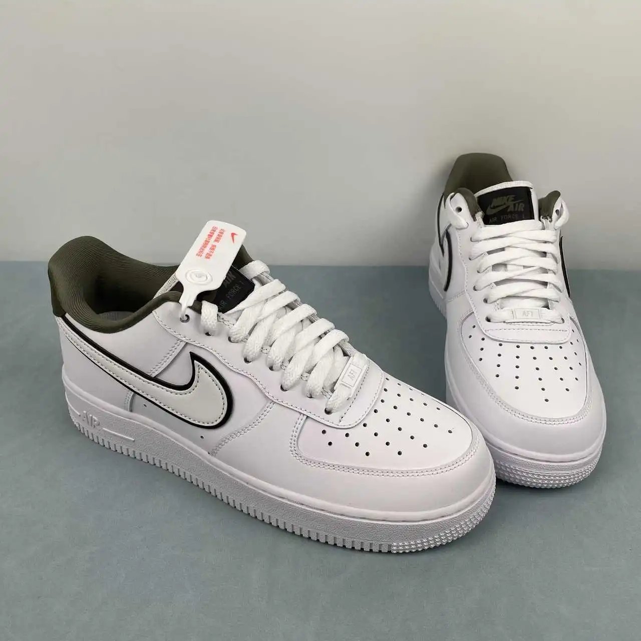 Nike Air Force 1 IO4226-100 thumbnail 2