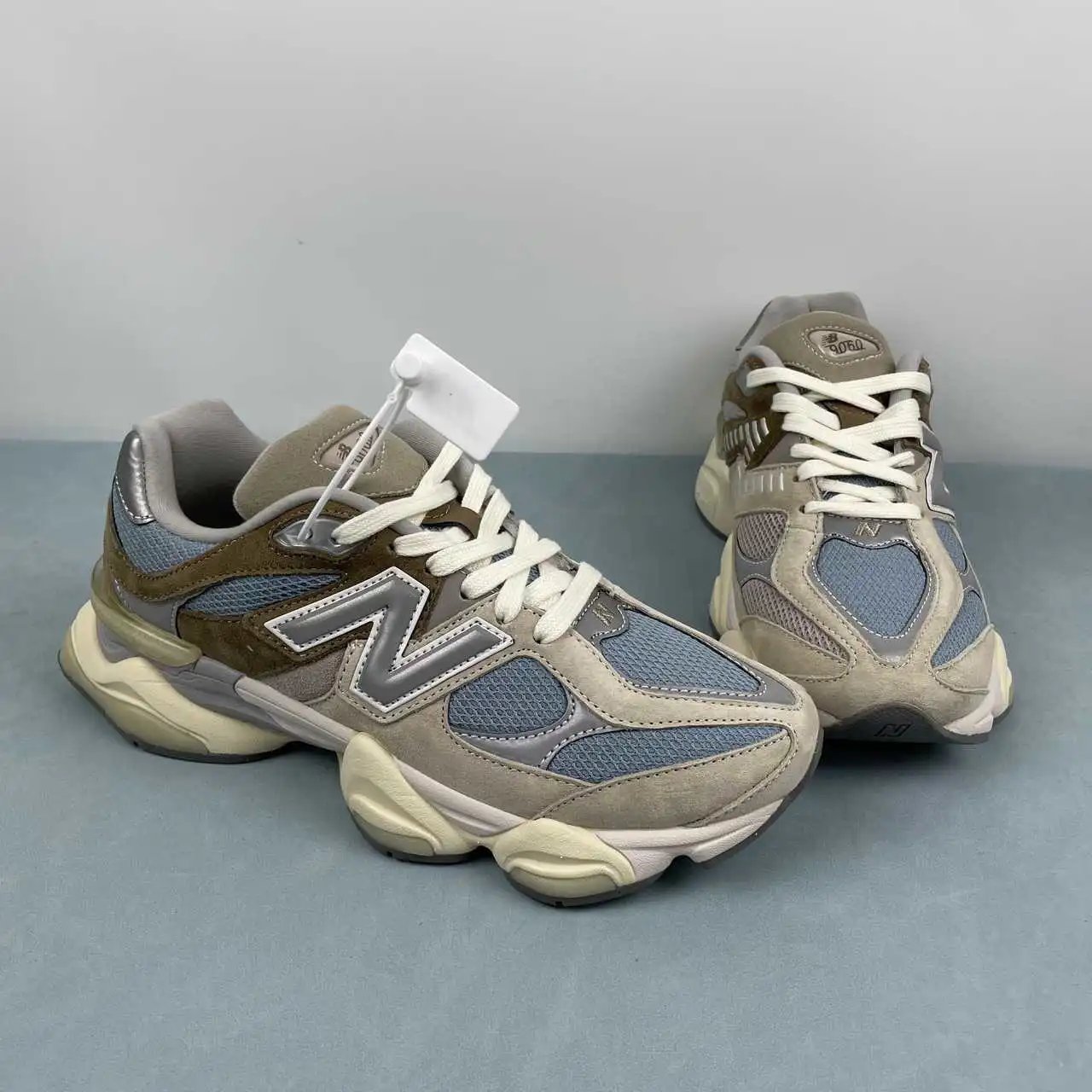 New Balance 9060 U9060MUS thumbnail 2