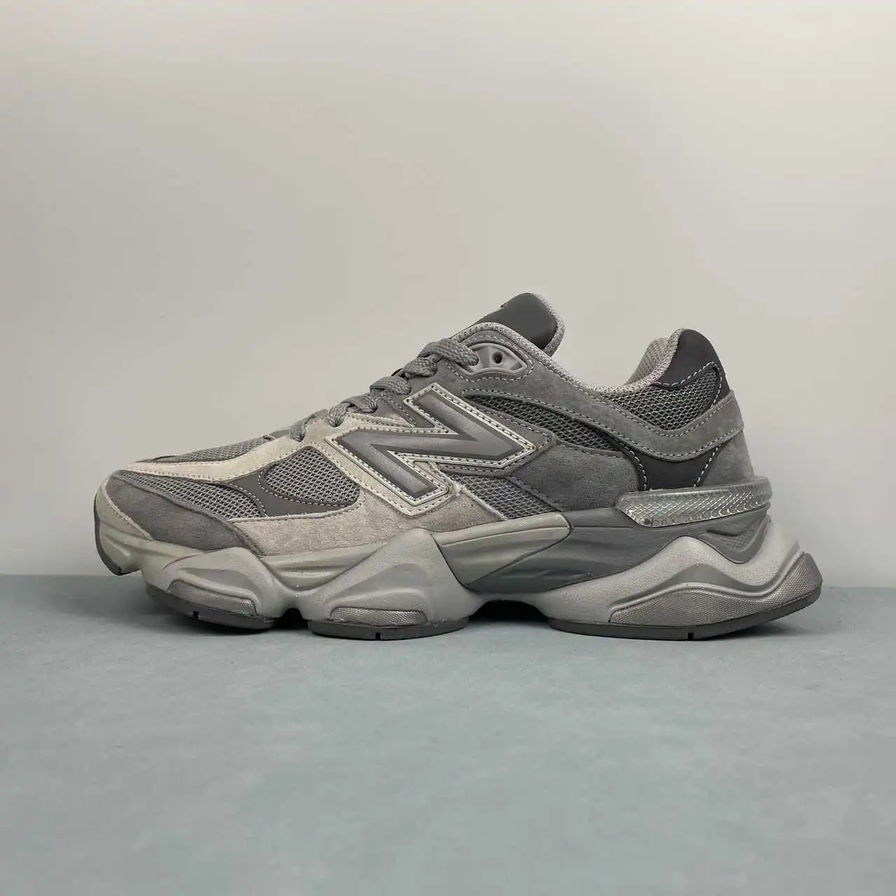 New Balance 9060 U9060GG thumbnail 4