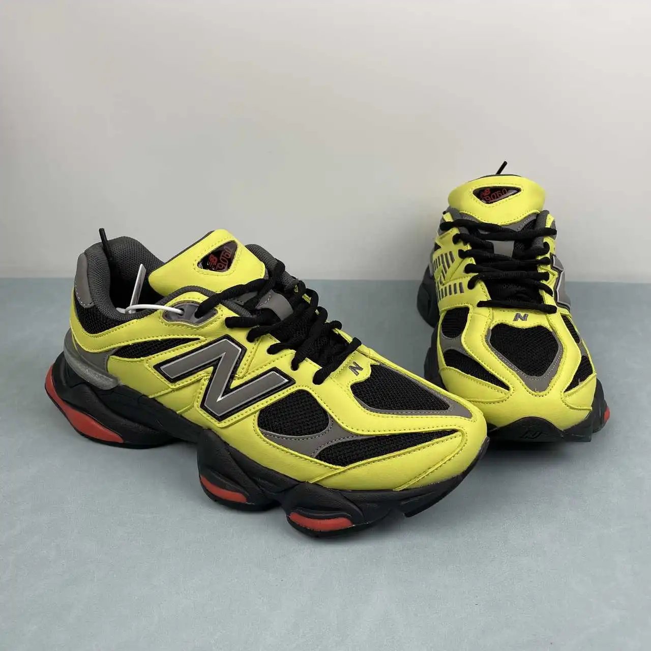 New Balance 9060 U9060NRG thumbnail 2