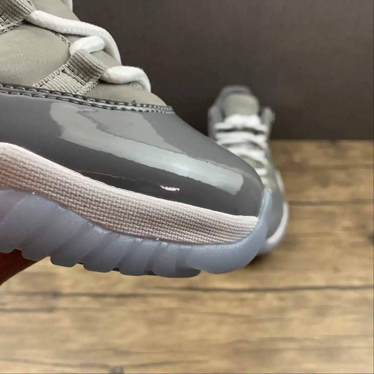 Air Jordan 11 528895-003 7