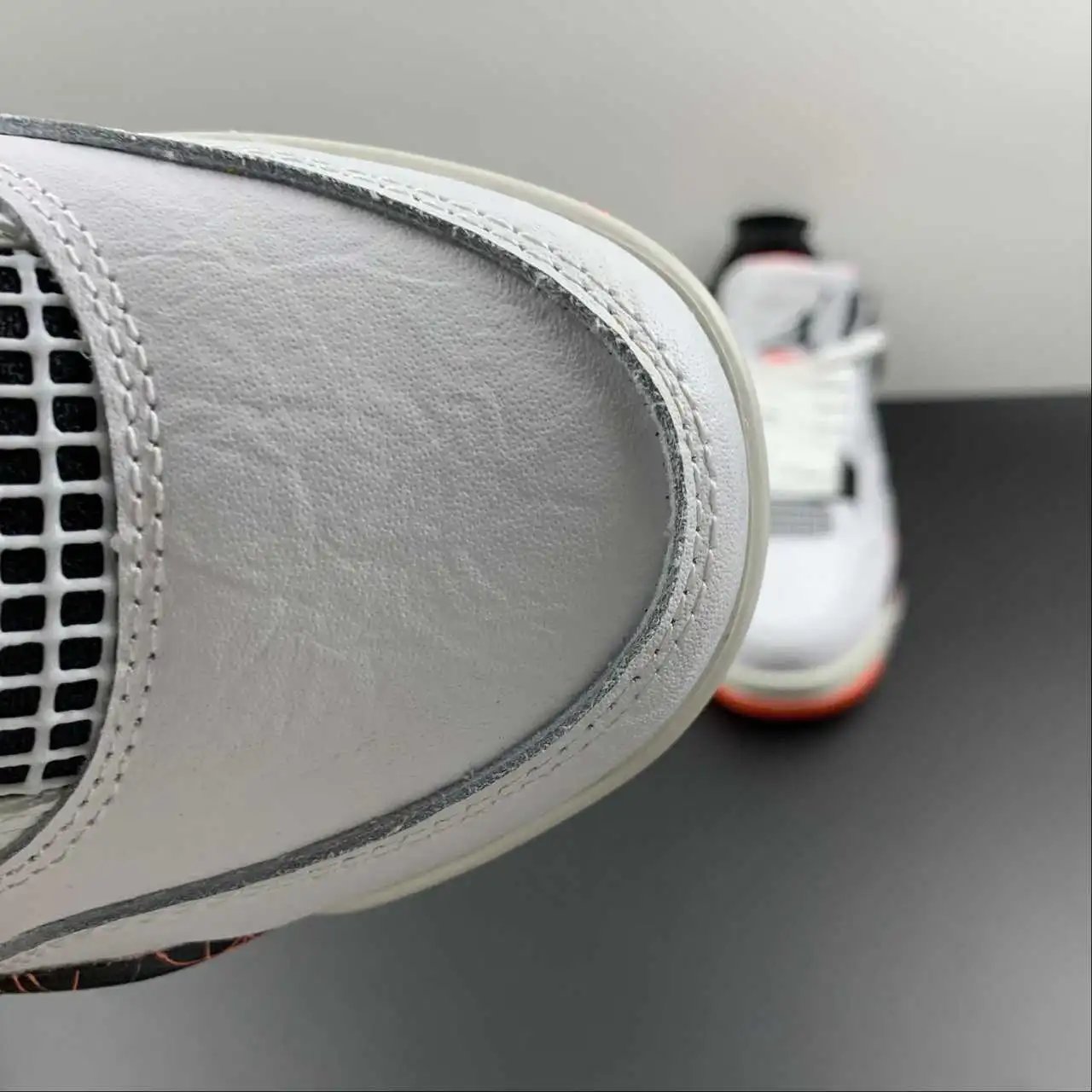 Air Jordan 4 308797-116 8