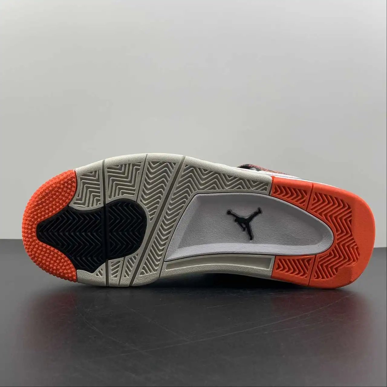 Air Jordan 4 308797-116 11