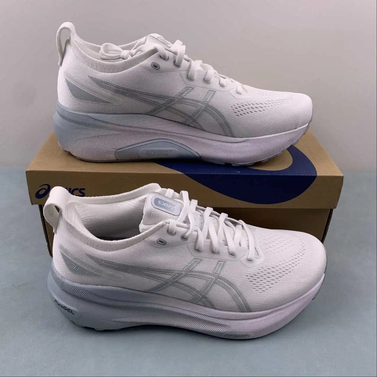Asics GEL-Kayano 1012B794-101