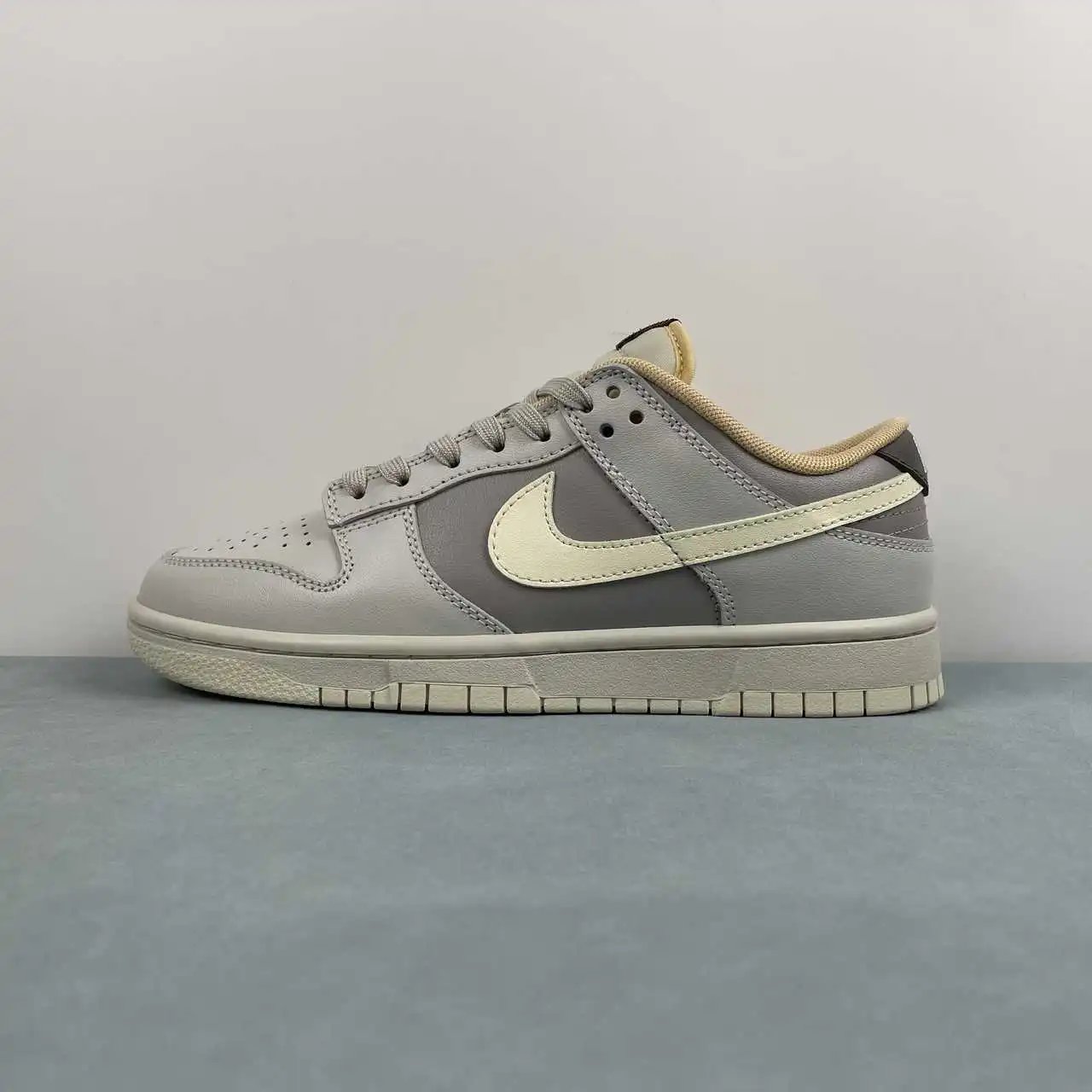 Nike Dunk Low Grey Off-White Color-Blocked – IB4503-072 thumbnail 4