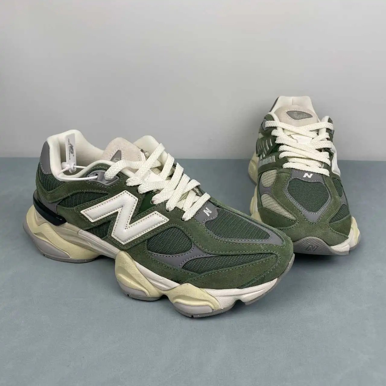 New Balance 9060 U9060VNG thumbnail 2