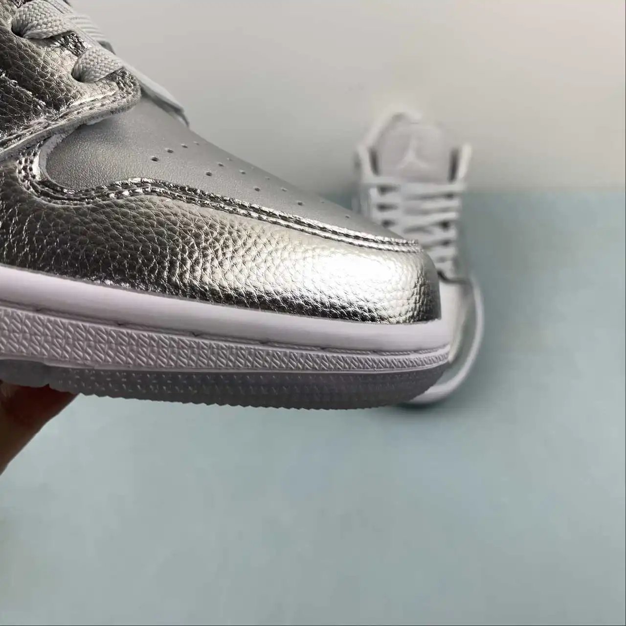 Air Jordan 1 Low FN5030-001 7