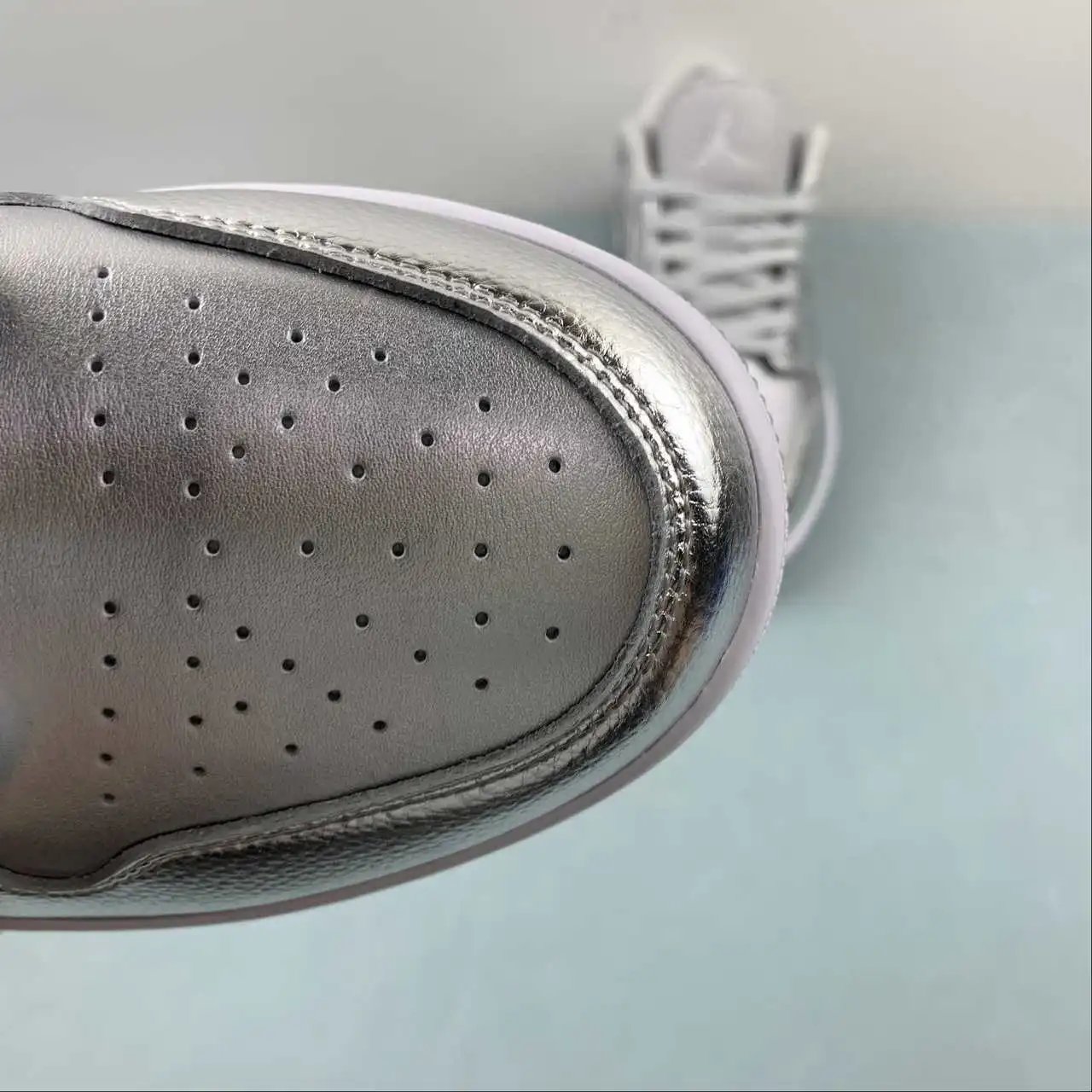 Air Jordan 1 Low FN5030-001 8