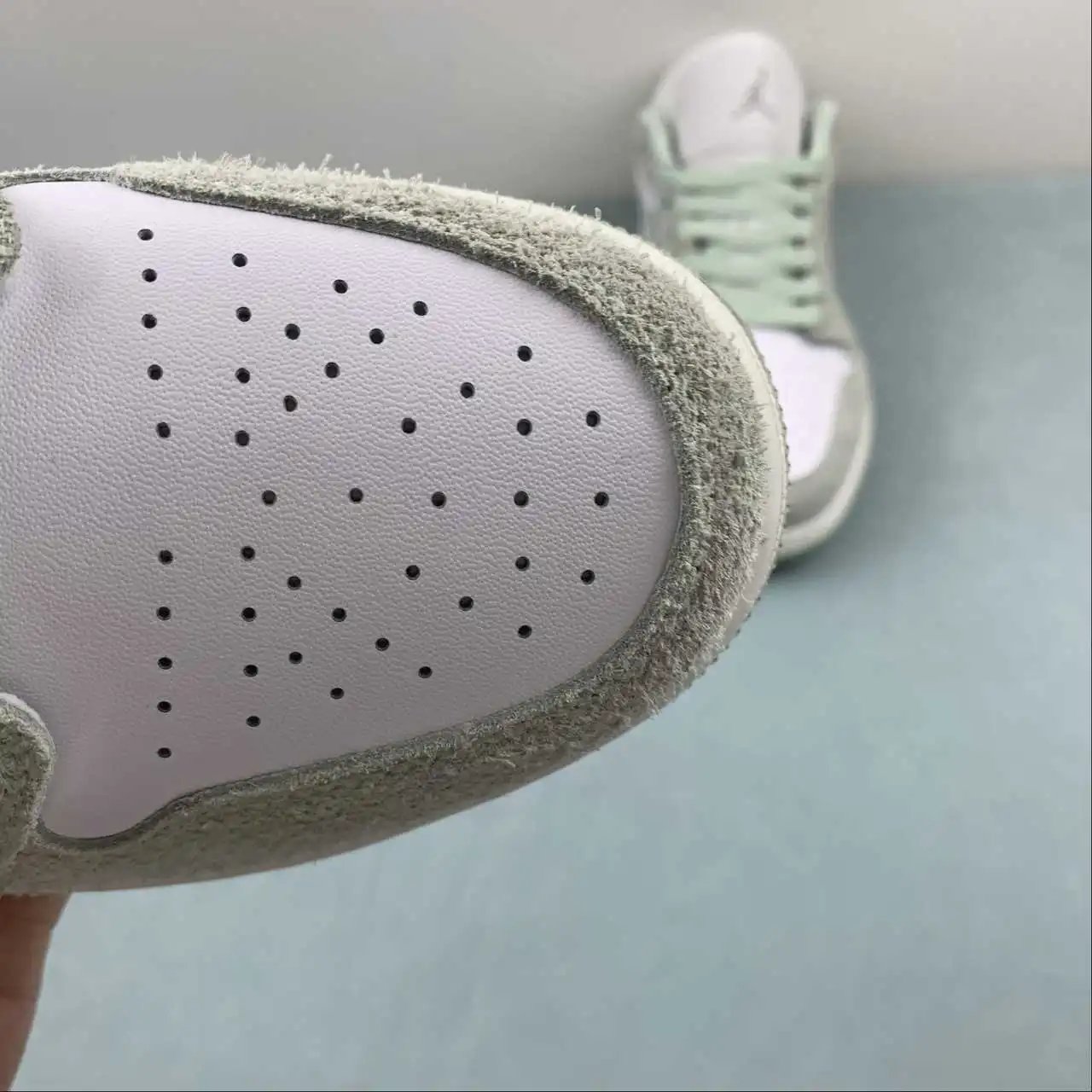 Air Jordan 1 Low FN5214-131 8