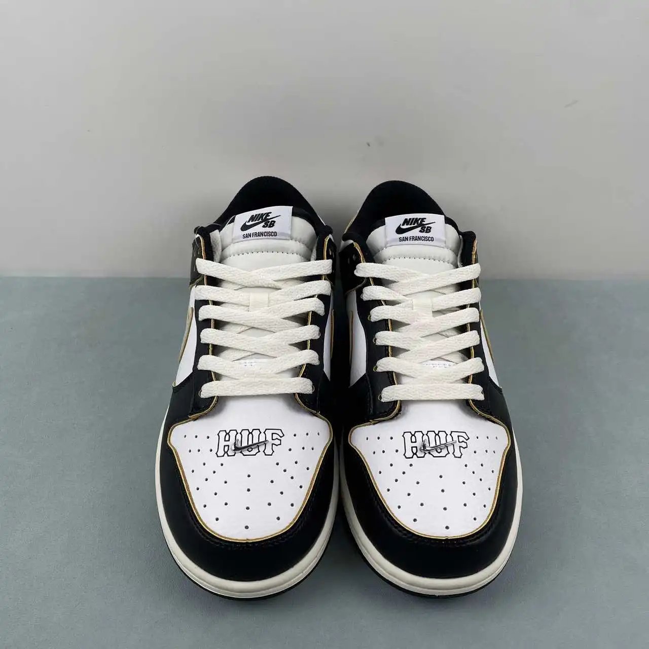 Nike Dunk Low FD8755-001 thumbnail 3