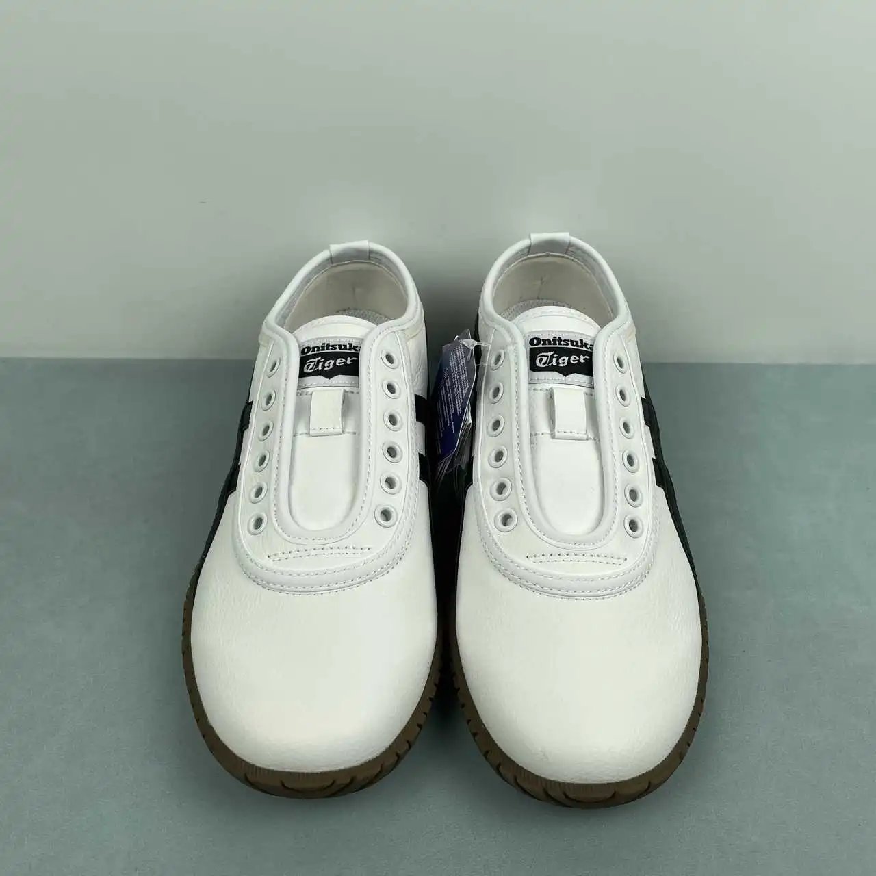 Asics Onitsuka tiger TSUNAHIKI SLIP-ON 1183C529-101 thumbnail 3