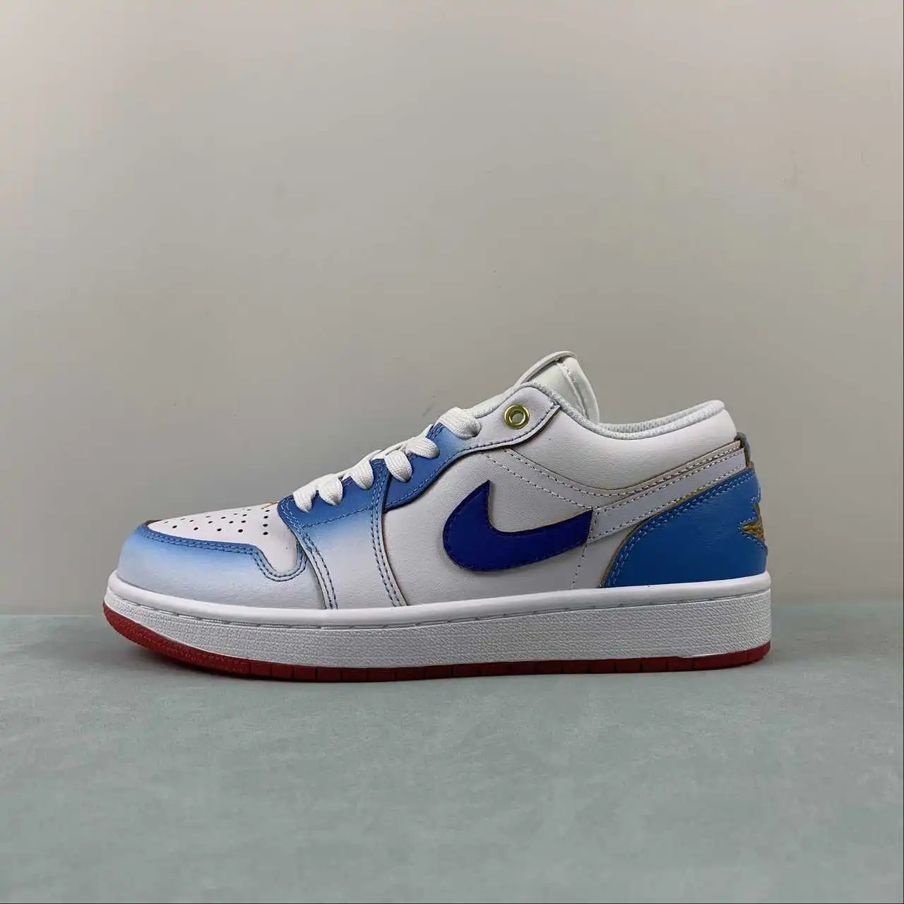 Air Jordan 1 Low FN8895-141 5