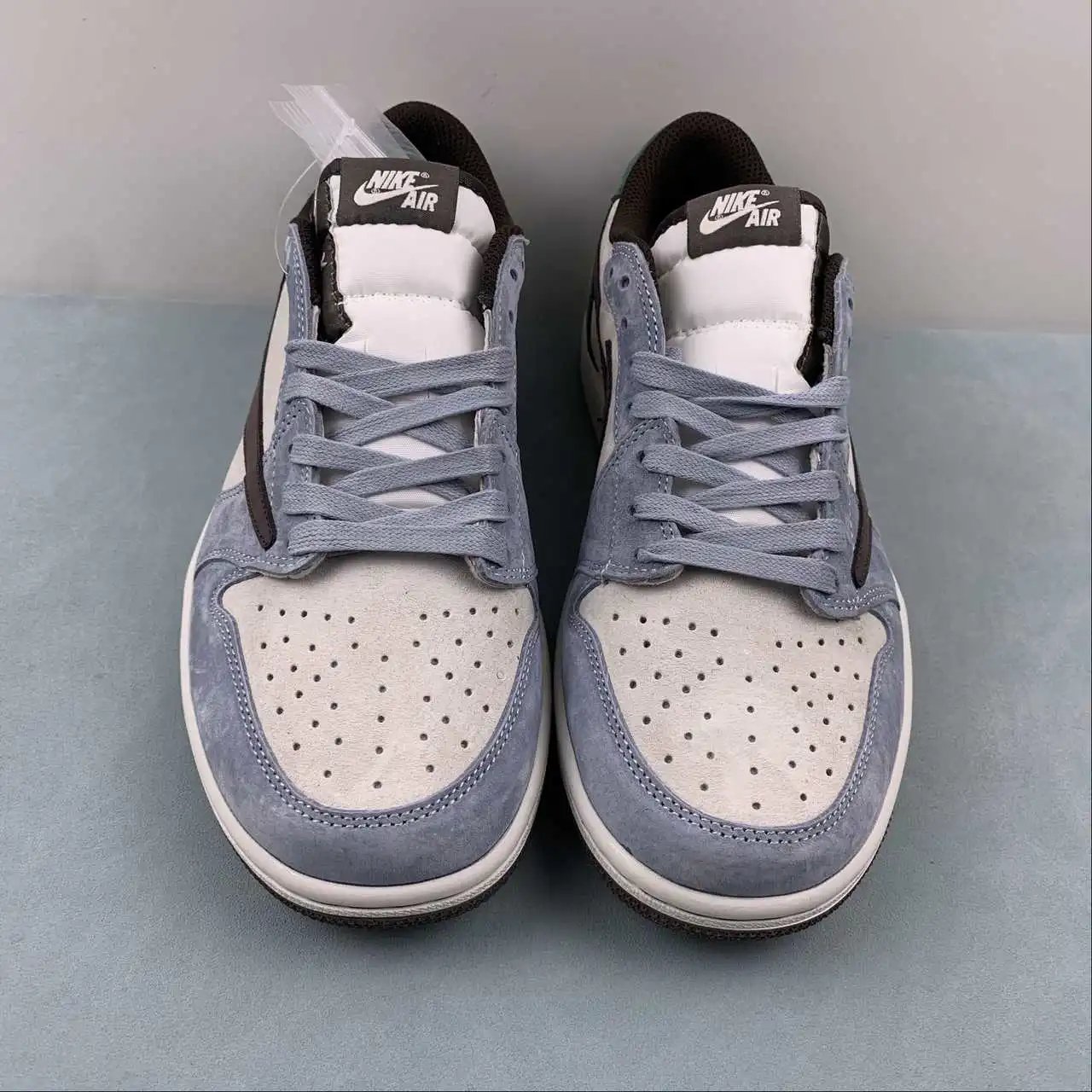 Air Jordan 1 Low DM7866-820 thumbnail 3
