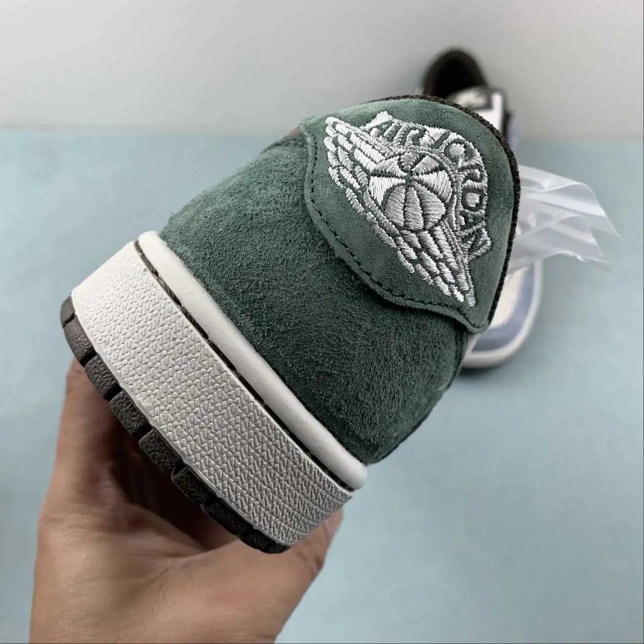 Air Jordan 1 Low DM7866-820 10