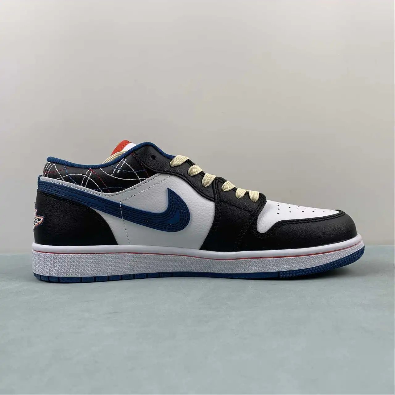 Air Jordan 1 Low FV3622-141 6