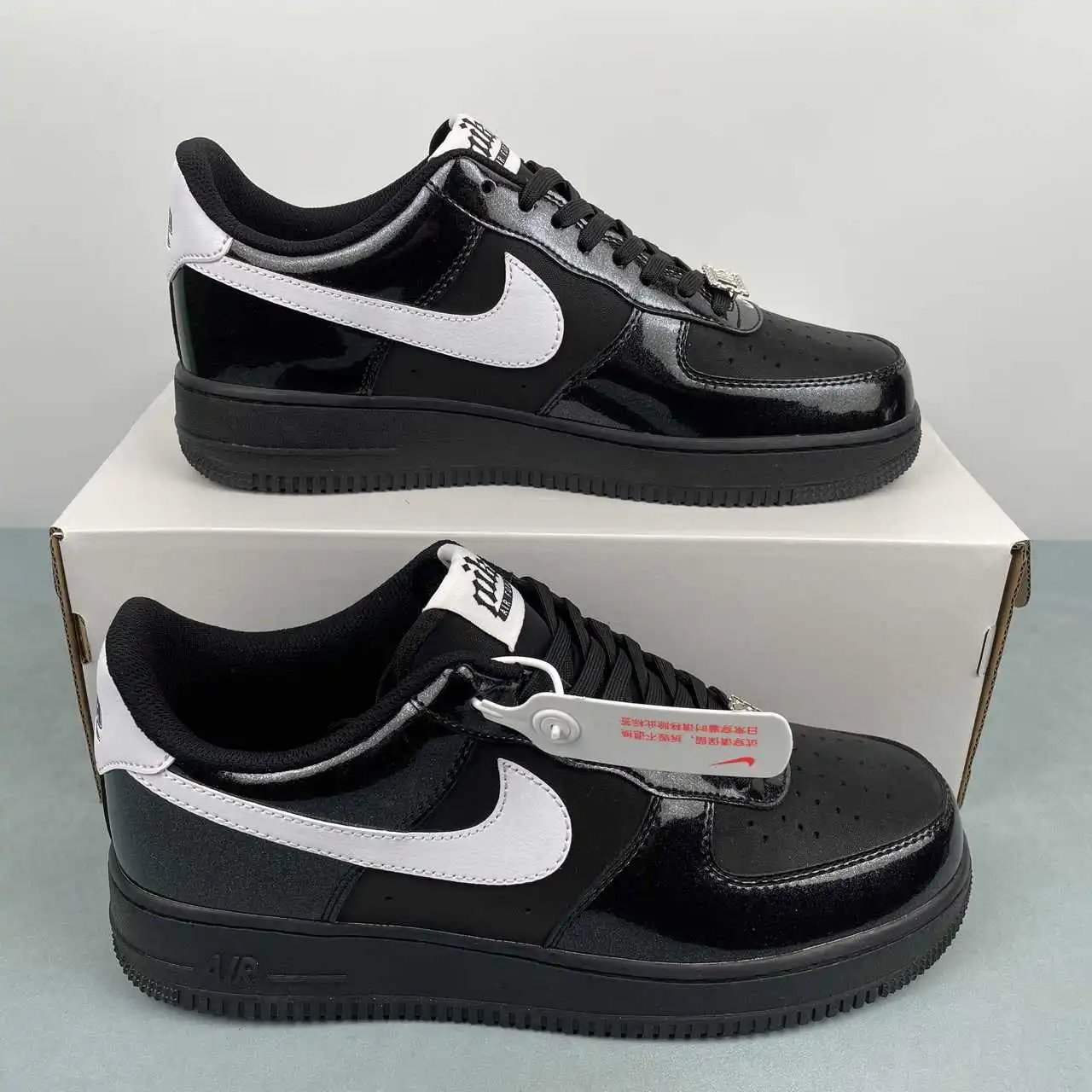 Nike Air Force 1 IB6843-001