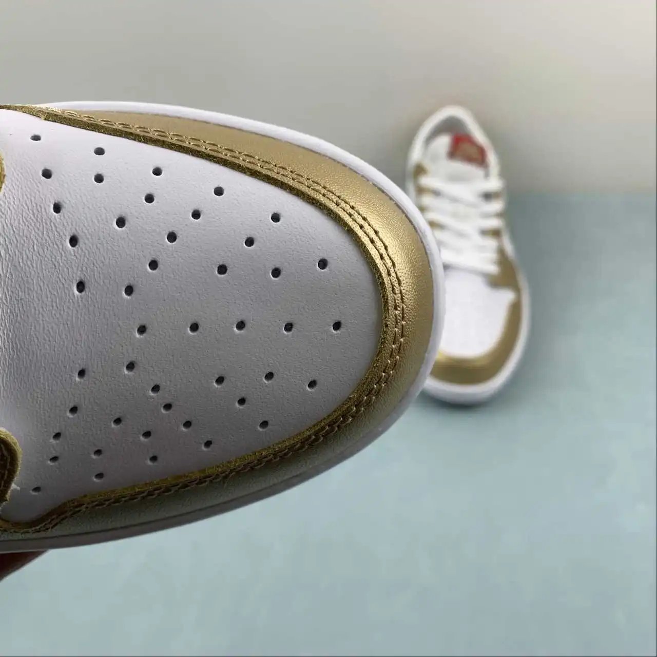 Air Jordan 1 Low FQ6593-100 8