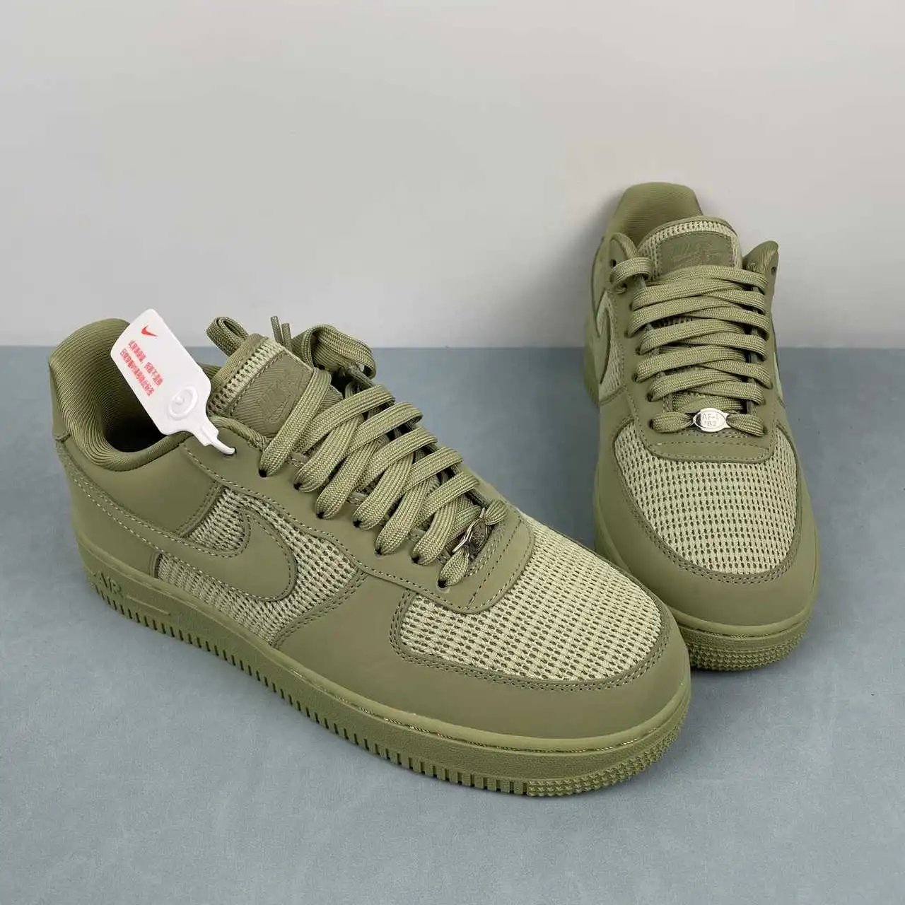 Nike Air Force 1 II9807-300 thumbnail 2