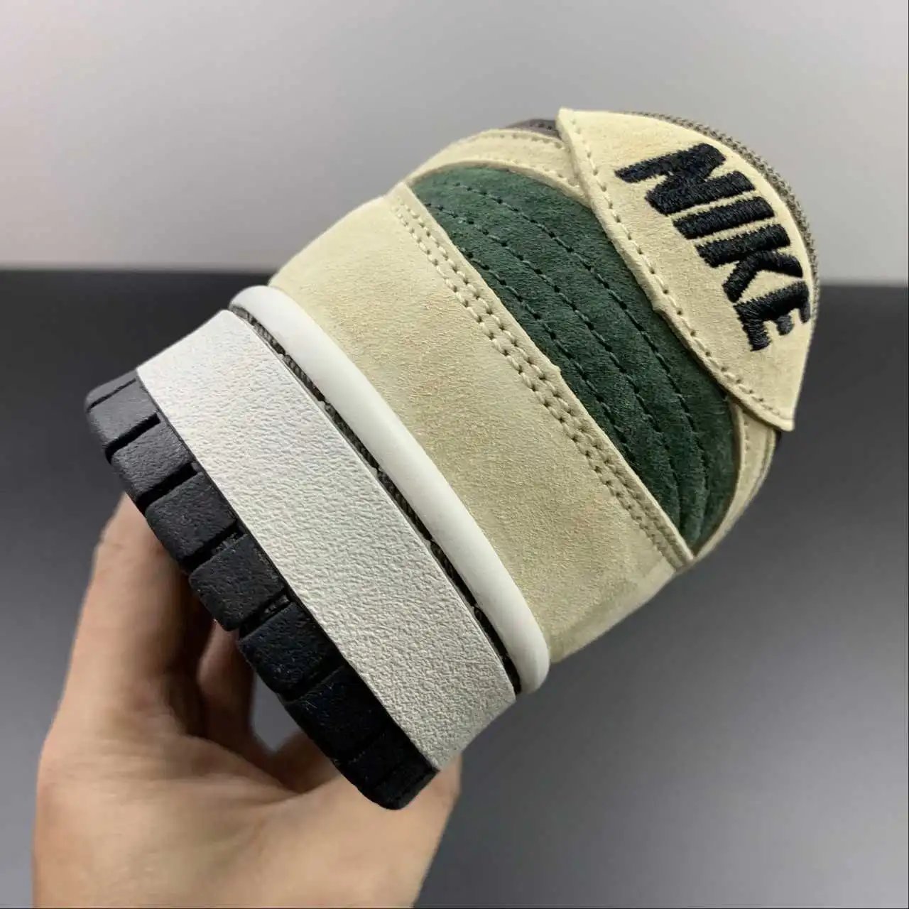 Nike Dunk Low CT2552-895 10