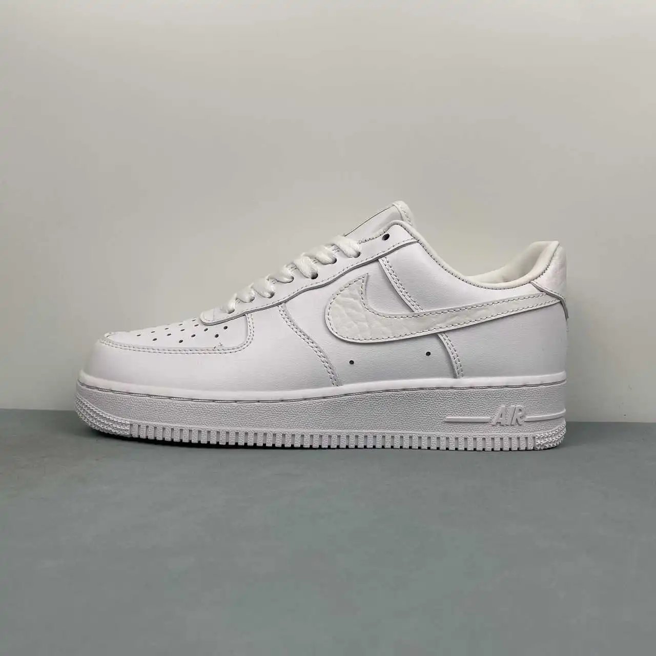 Nike Air Force 1 IM6485-121 thumbnail 4