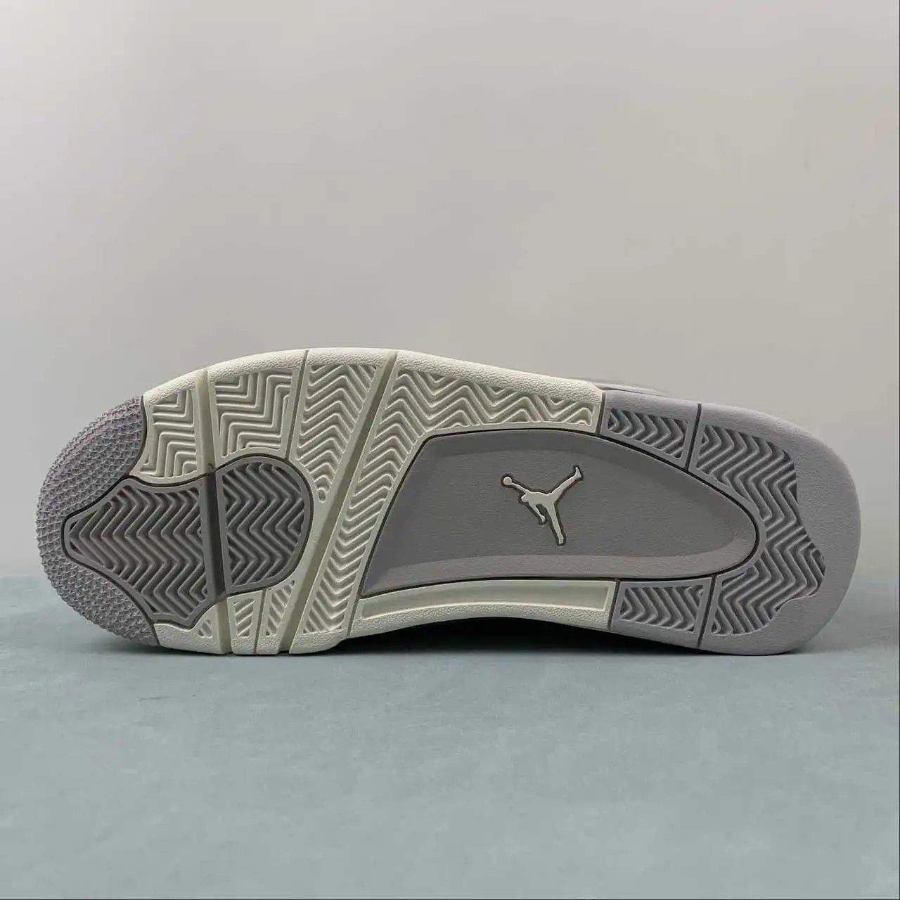Air Jordan 4 AQ9129-001 11
