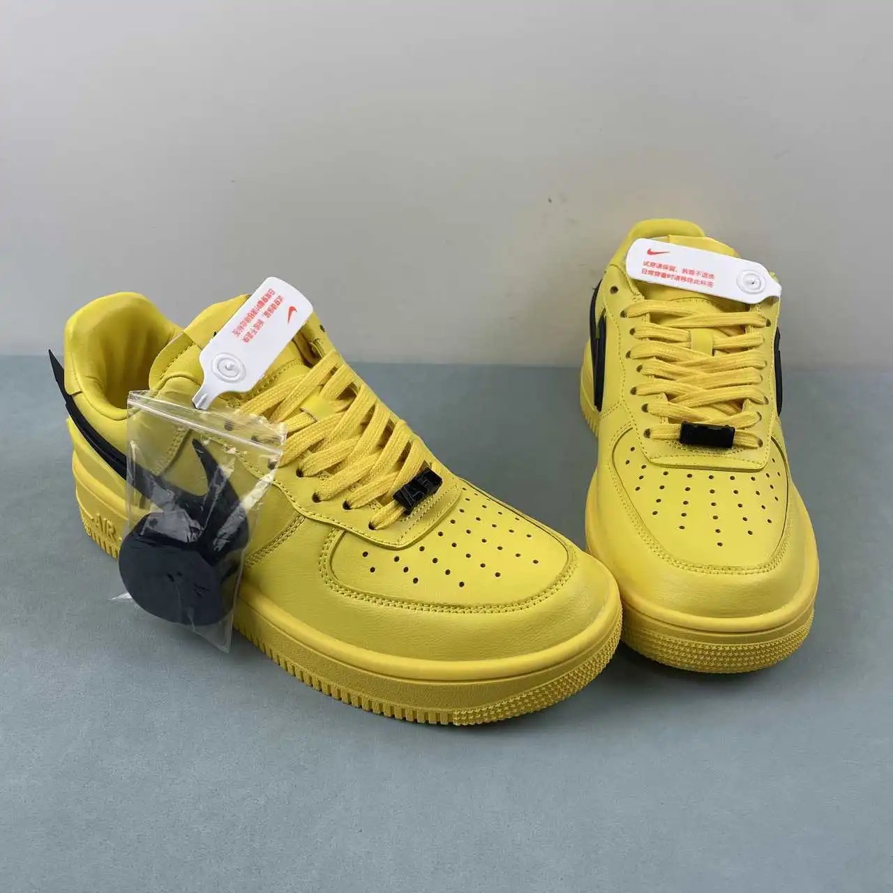 Nike Air Force 1 DV3464-600 thumbnail 2