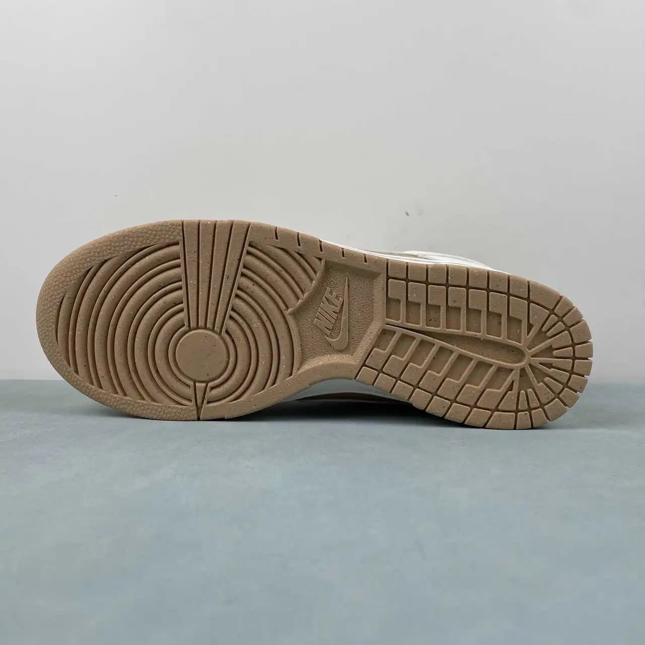 Nike Dunk Low DD1873-200 12