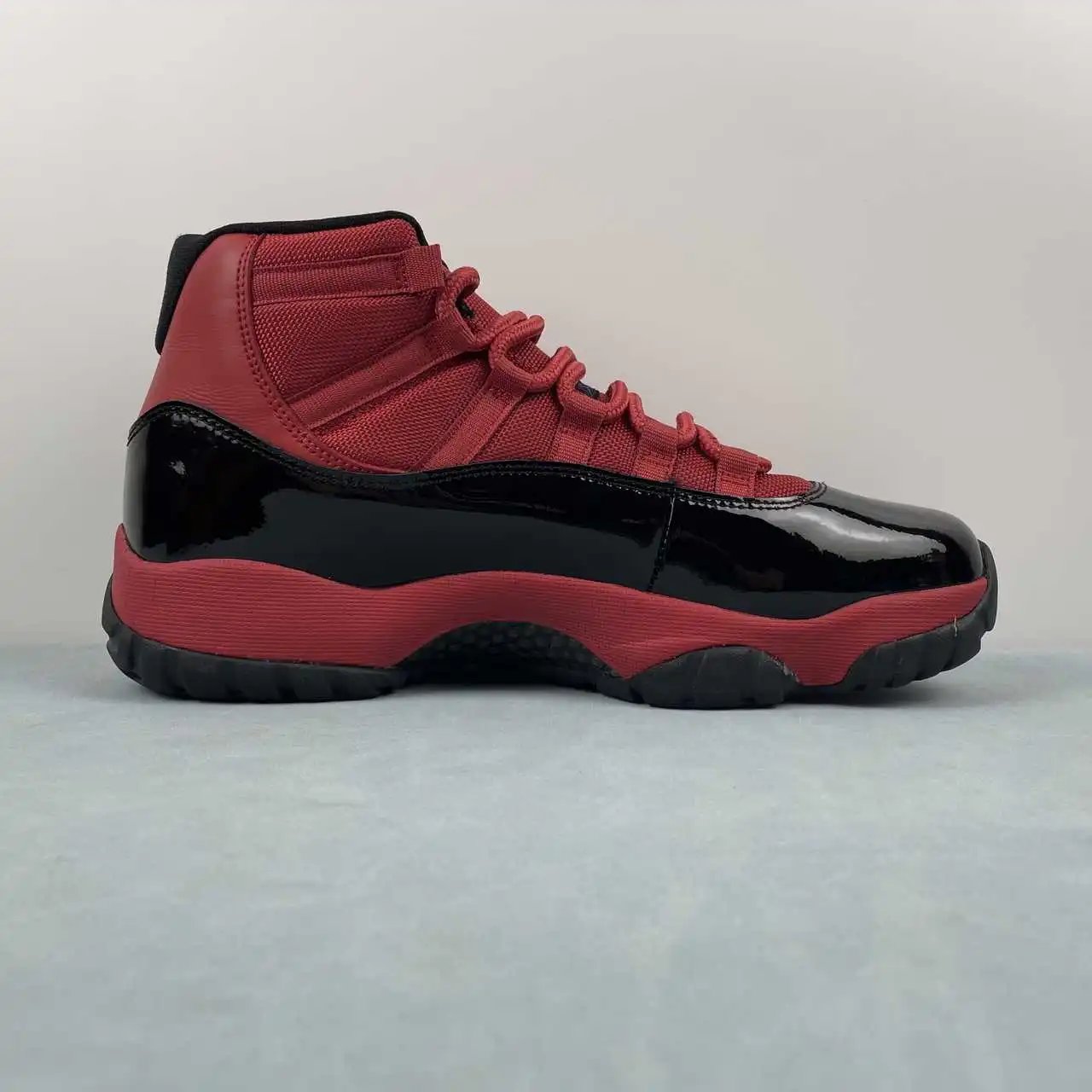 Air Jordan 11 CT8012-600 5