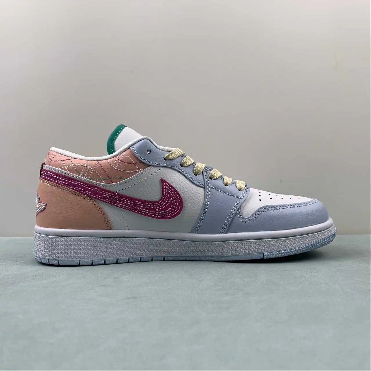 Air Jordan 1 Low FV3623-151 6
