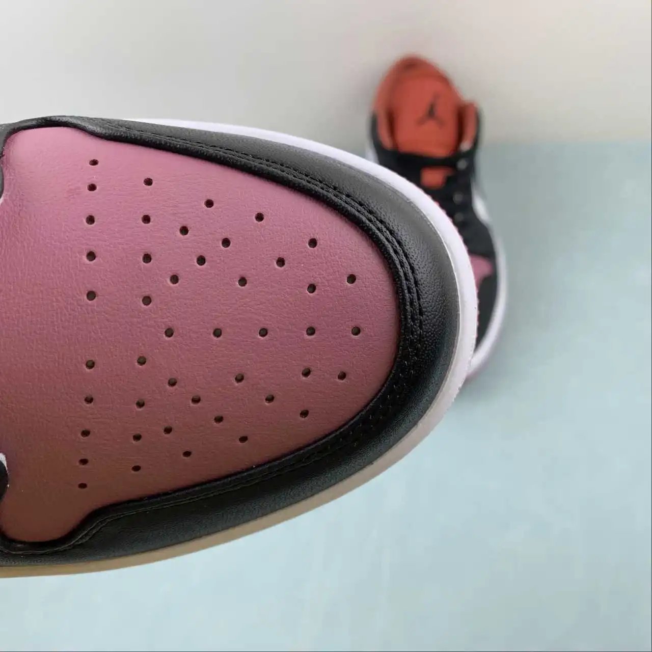 Air Jordan 1 Low FB9908-102 8