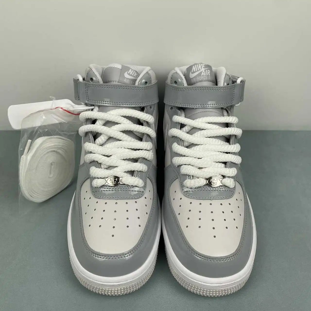Nike Air Force 1 HV9405-001 thumbnail 3