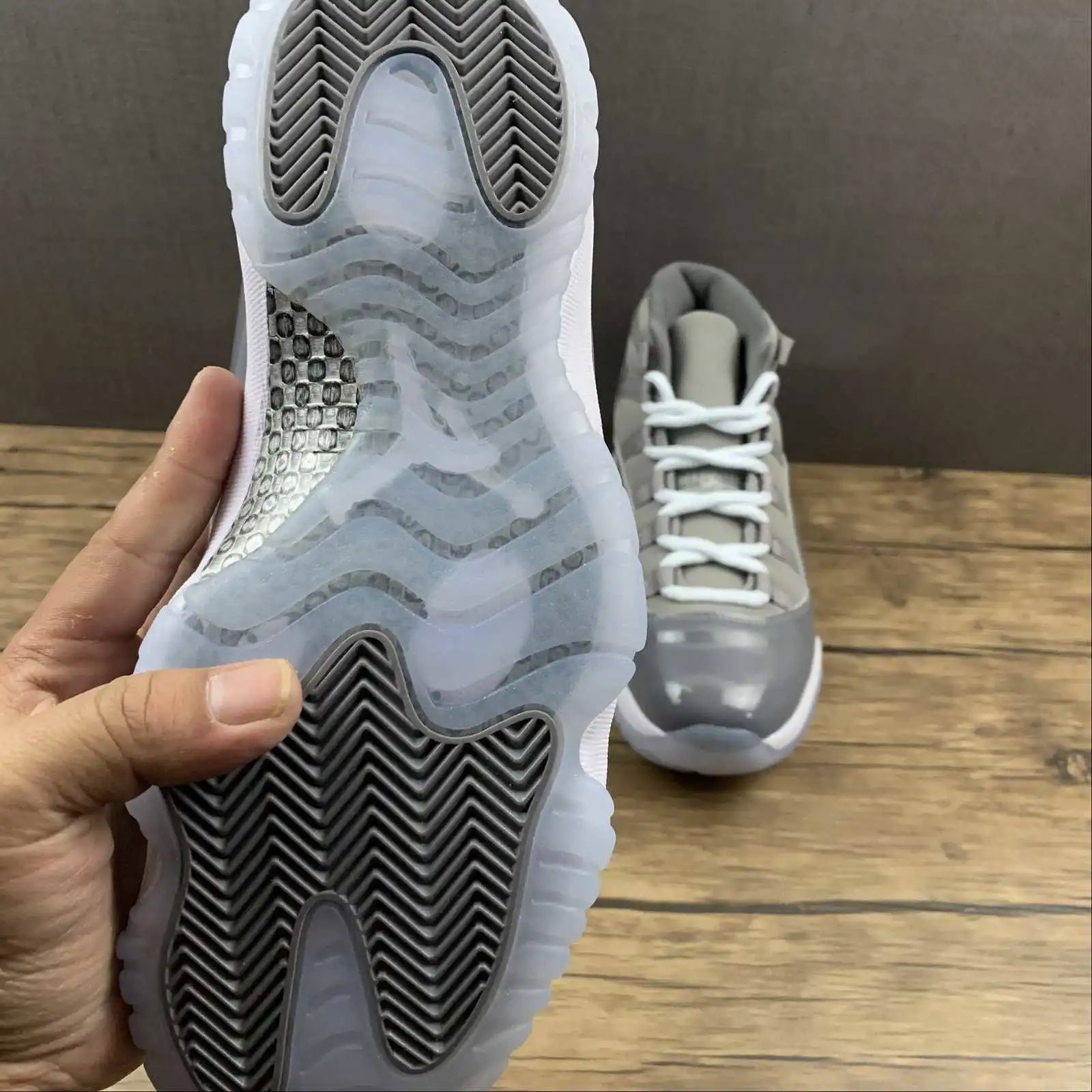Air Jordan 11 CT8012-005 11