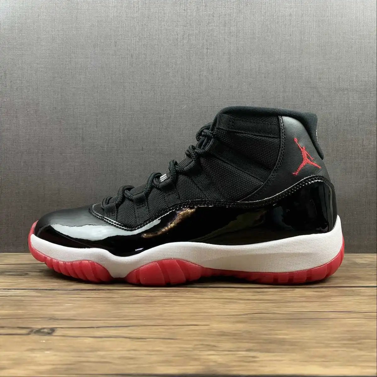 Air Jordan 11 378037-061 6