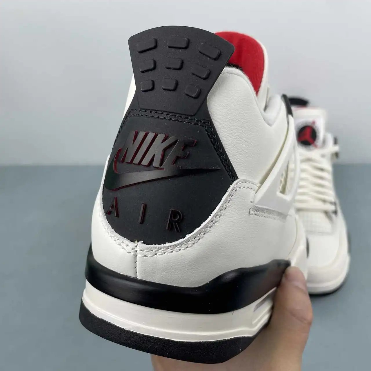 Air Jordan 4 IM4002-100 10