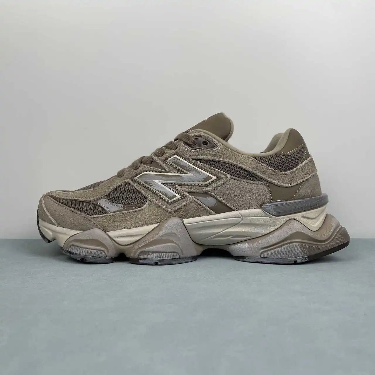 New Balance 9060 U9060PB thumbnail 4