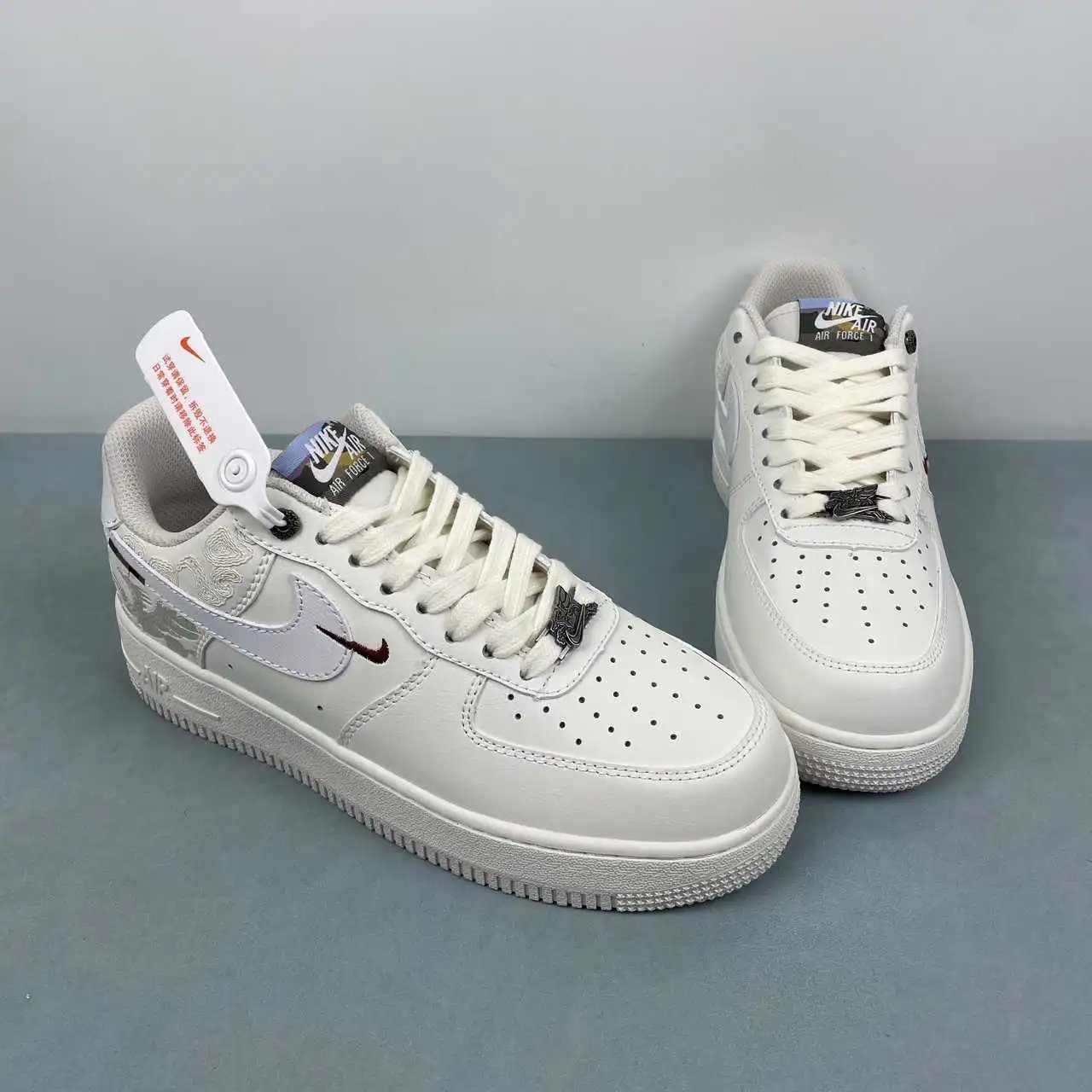 Nike Air Force 1 IQ1119-011 thumbnail 2