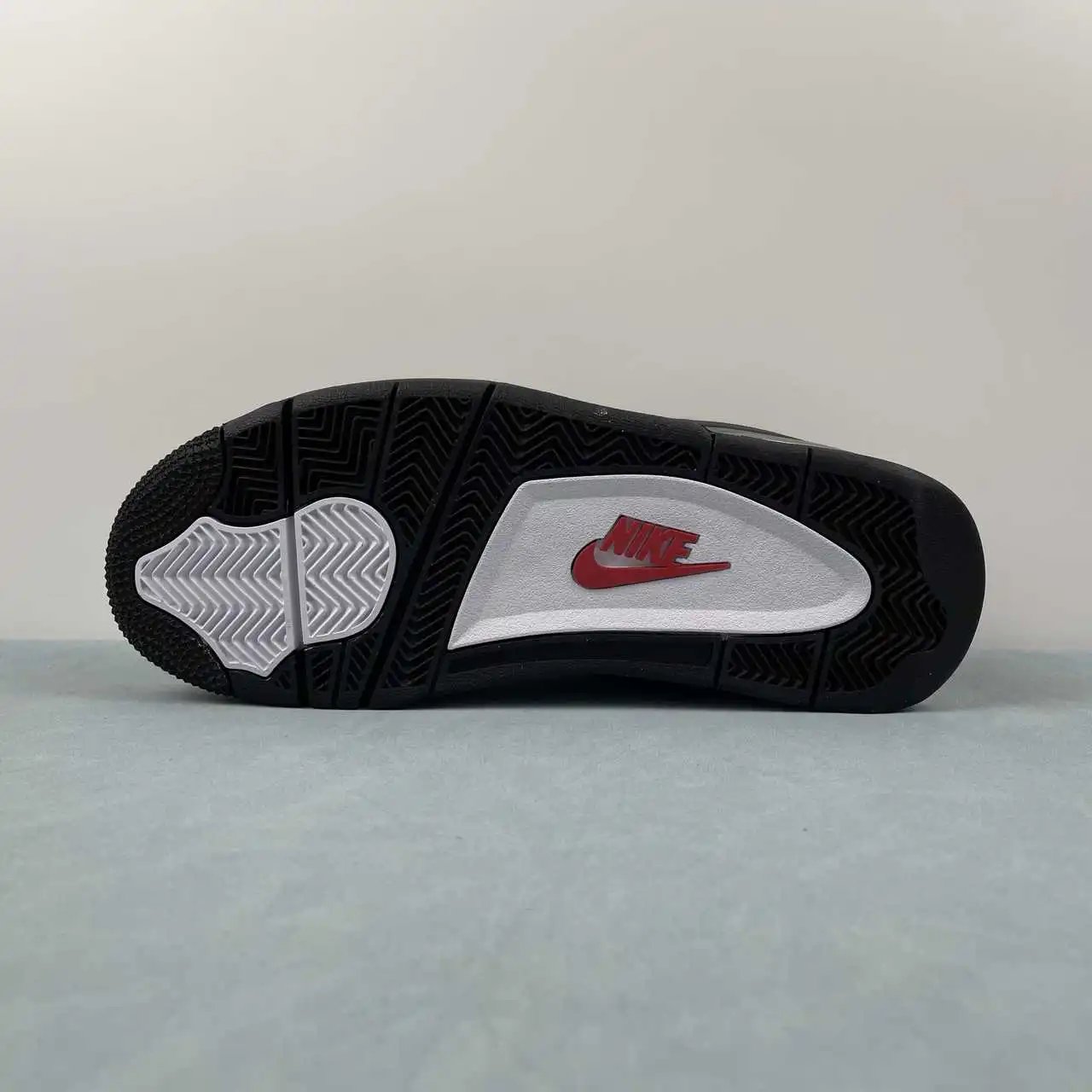Air Jordan 4 HF4334-004 11