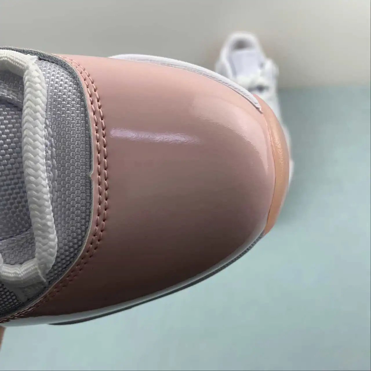 Air Jordan 11 AH7860-160 7