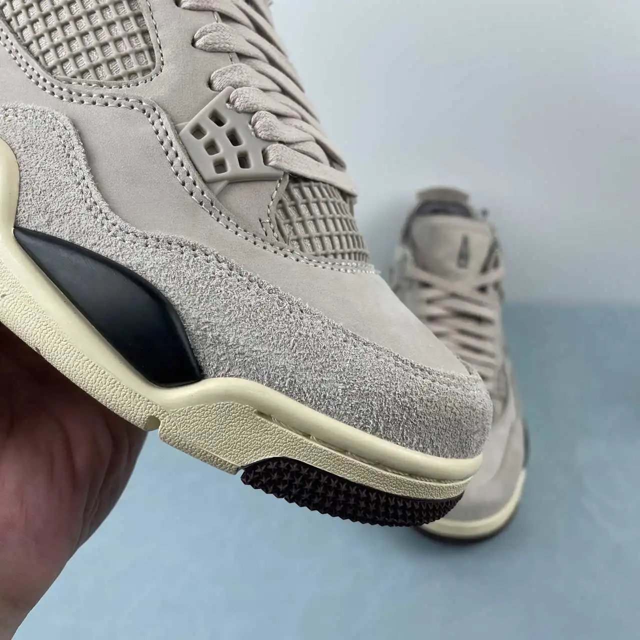 Air Jordan 4 FZ4810-200 10
