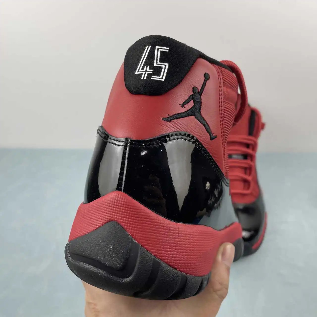 Air Jordan 11 CT8012-600 11
