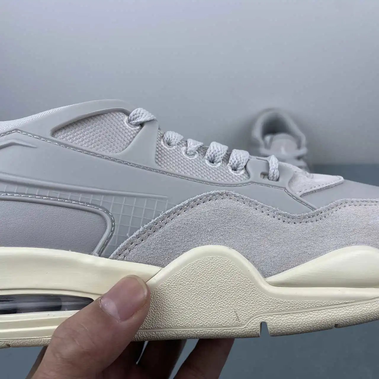 Air Jordan 4 FQ7940-001 8