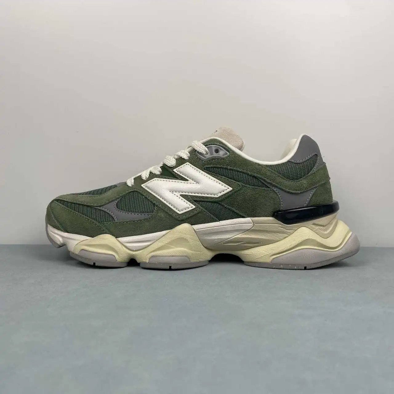 New Balance 9060 U9060VNG thumbnail 4