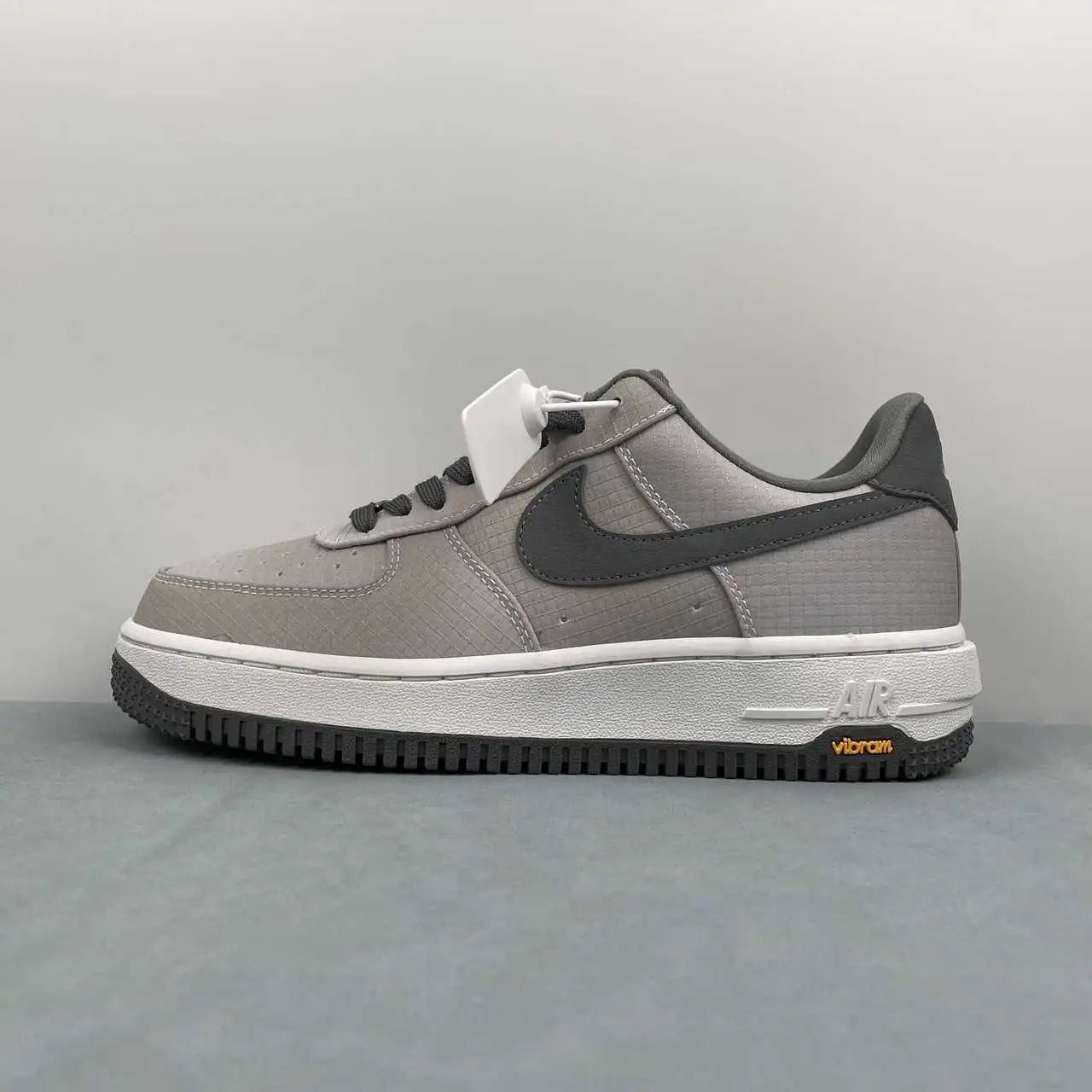 Nike Air Force 1 IH1943-100 thumbnail 4