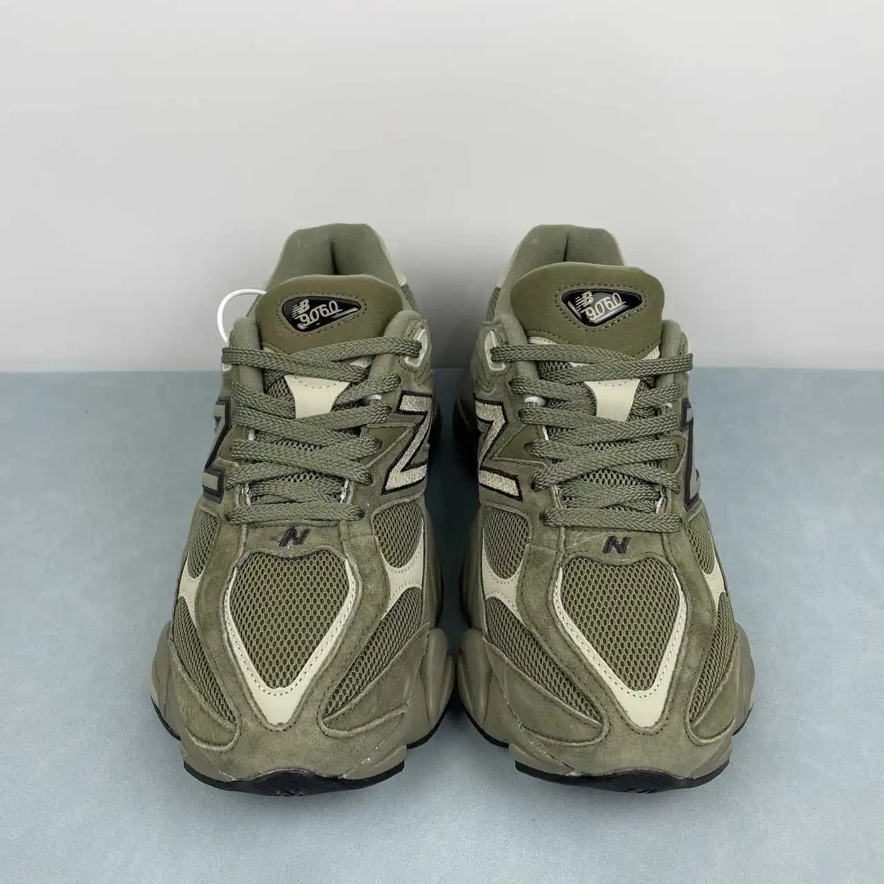 New Balance 9060 U9060ZGD thumbnail 3